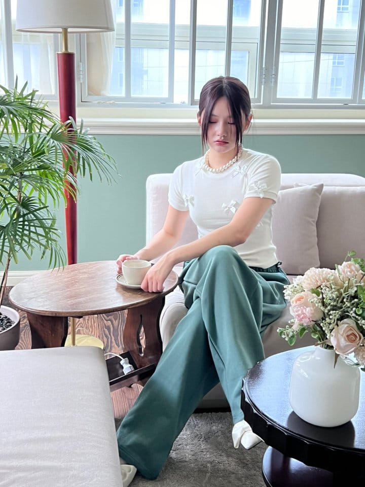 Bricklane - Korean Women Fashion - #romanticstyle - Ribbon Decoration T-shirt - 4