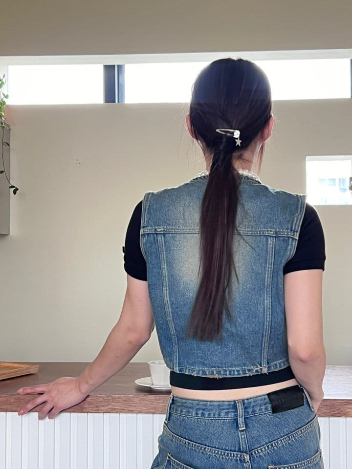 Bricklane - Korean Women Fashion - #womensfashion - Pocket Denim Vest - 5