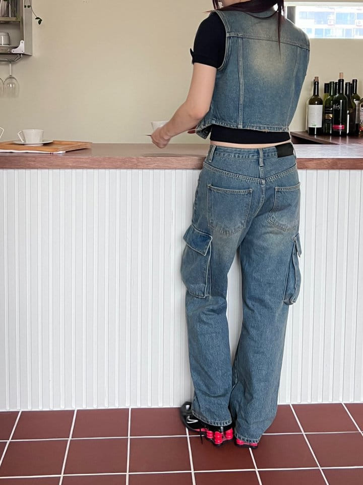 Bricklane - Korean Women Fashion - #womensfashion - Pocket Denim Vest - 7