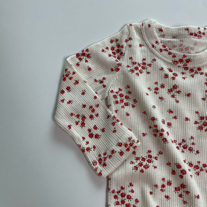 Brody Jane - Korean Children Fashion - #minifashionista - Red Flower Top Bottom Set - 8