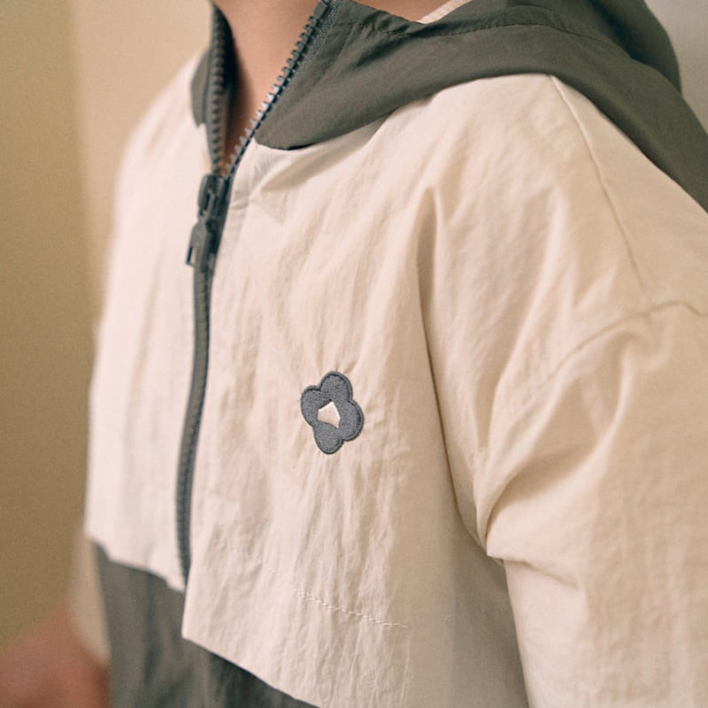 Here I Am - Korean Children Fashion - #stylishchildhood - Clover One Touch Anorak - 8