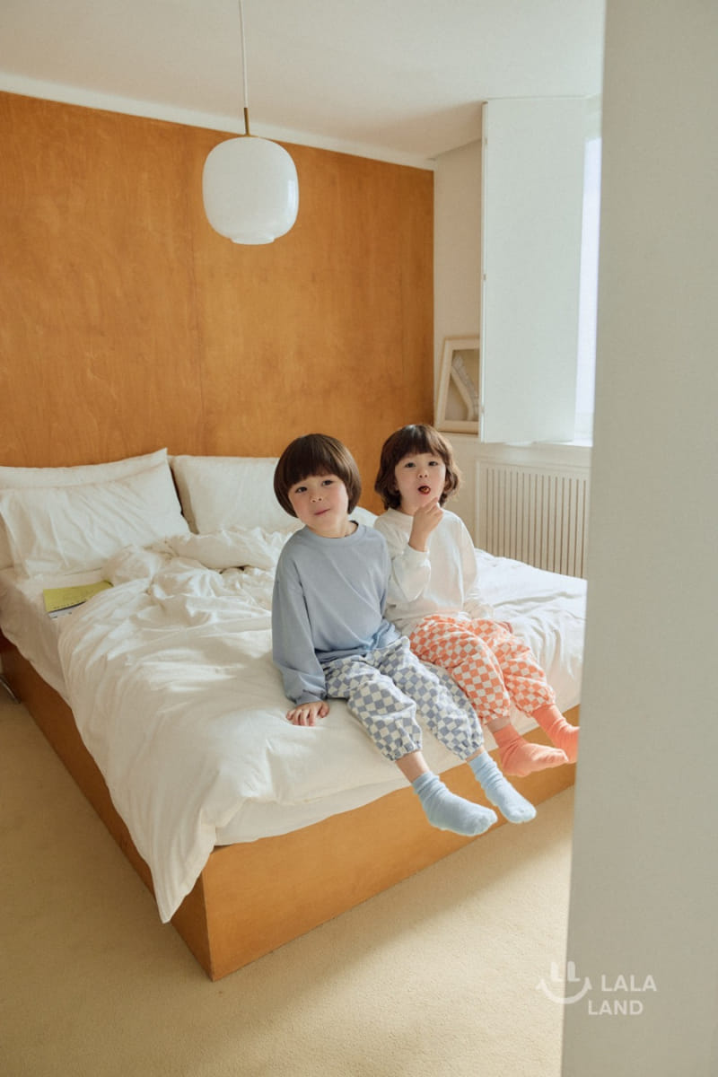 Lalaland - Korean Children Fashion - #minifashionista - Colored Paper Jogger Pants - 3