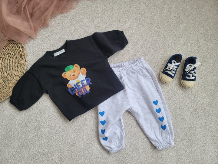 Moran - Korean Children Fashion - #designkidswear - Heart Jogger Pants - 4
