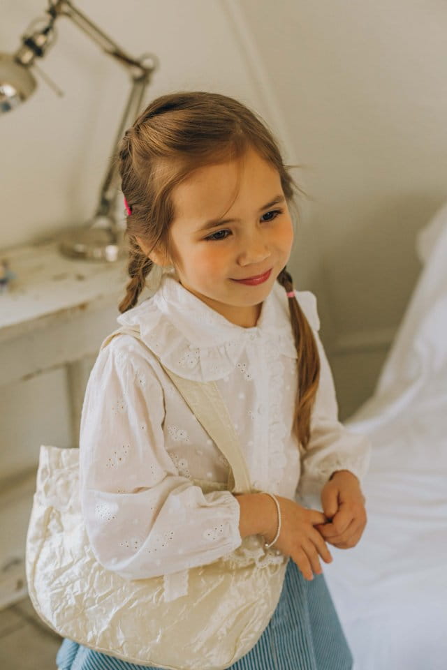 Mumunbaba - Korean Children Fashion - #childofig - Flower Ella White Ella Blouse - 7