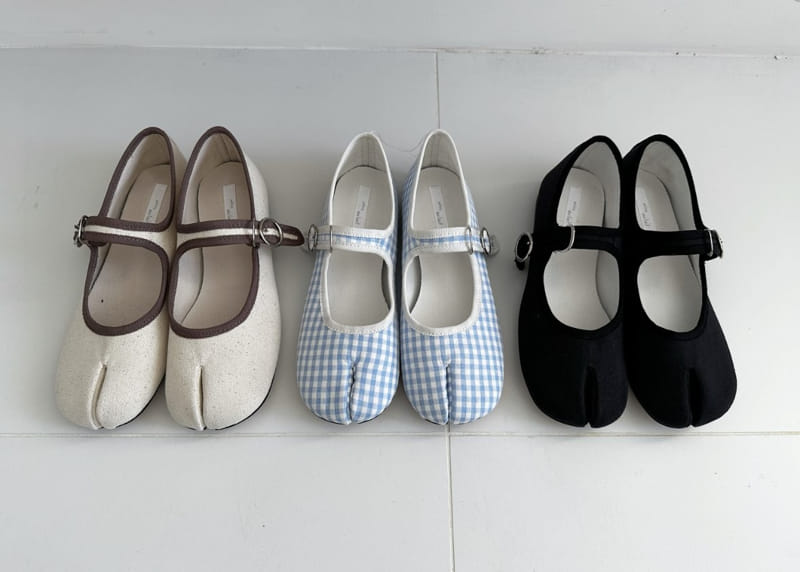 Neko - Korean Children Fashion - #discoveringself - A033 Hinoki Flats & Ballerinas