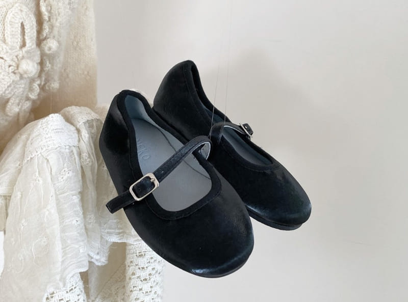 Neko - Korean Children Fashion - #magicofchildhood - 898 Sizzlling  Flats & Ballerinas