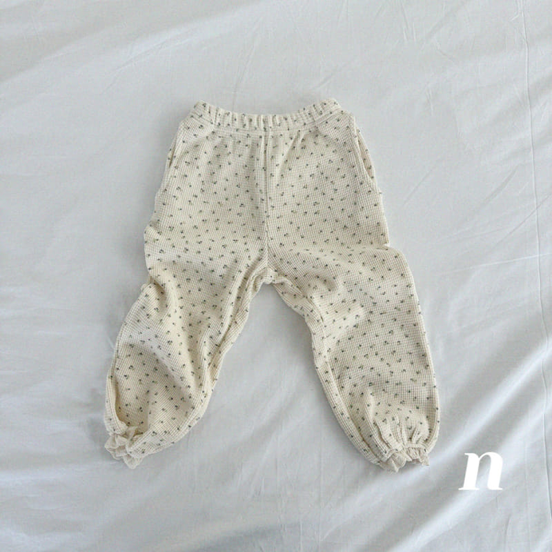 Ninibello - Korean Children Fashion - #kidsshorts - Flower Waffle Pants - 4