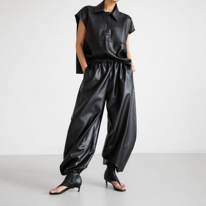 Paper Moon - Korean Women Fashion - #womensfashion - Vegan Leather Snap Button Detail Cropped Polo Collar Shirt - 4