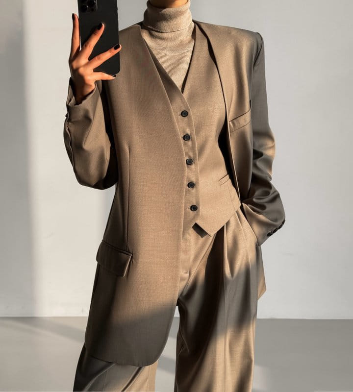 Paper Moon - Korean Women Fashion - #romanticstyle - Sharkskin Fabric Collarless Oversized Set Up Blazer - 2