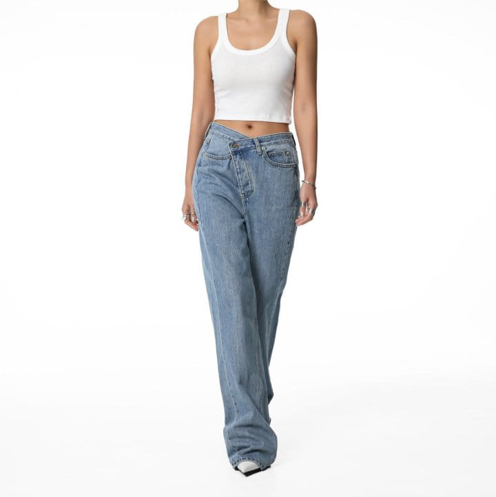 Paper Moon - Korean Women Fashion - #vintagekidsstyle - Ribbed Cropped Tank Sleeveless Top - 2