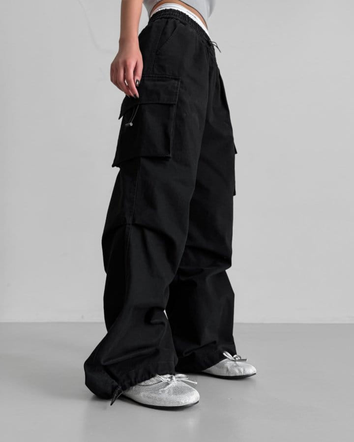 Paper Moon - Korean Women Fashion - #womensfashion - Washed Cotton Cargo Jogger Trousers - 3