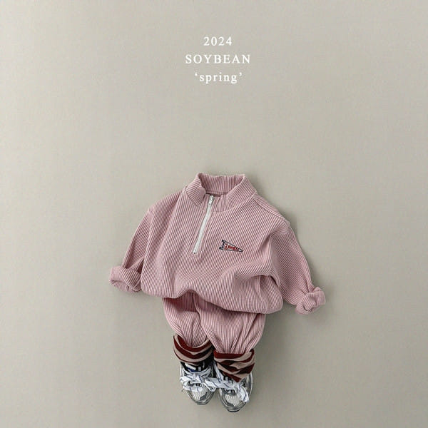 Soybean - Korean Children Fashion - #discoveringself - Loose Fit Half Waffle Top Bottom Set - 3