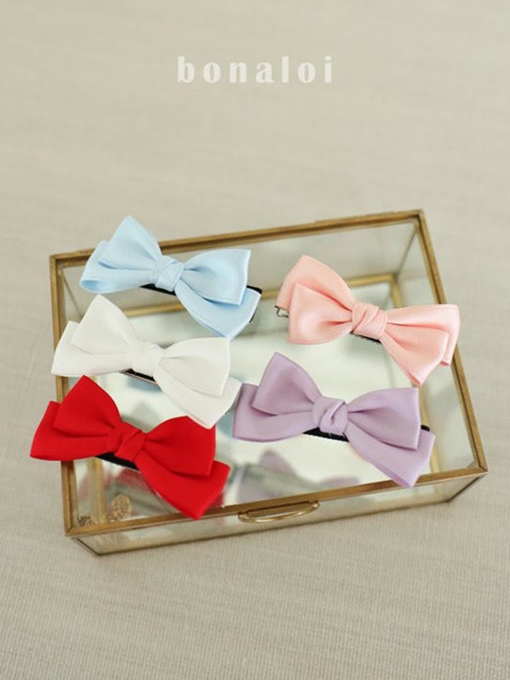Twist Ribbon Hair Clip