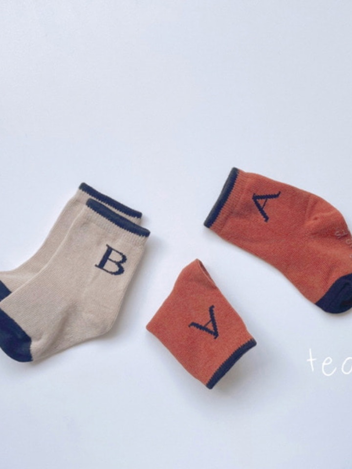 Spelling Socks Set