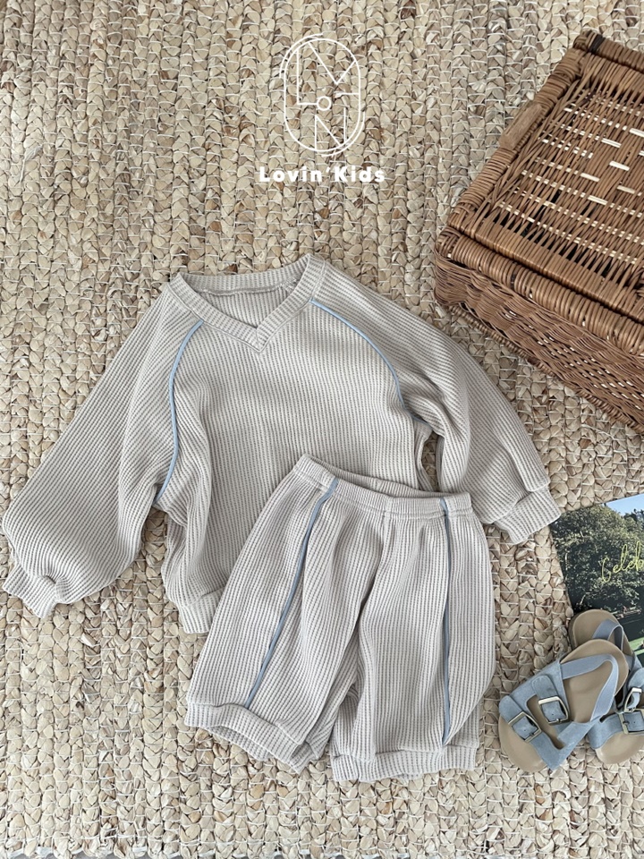 V Waffle Tee
