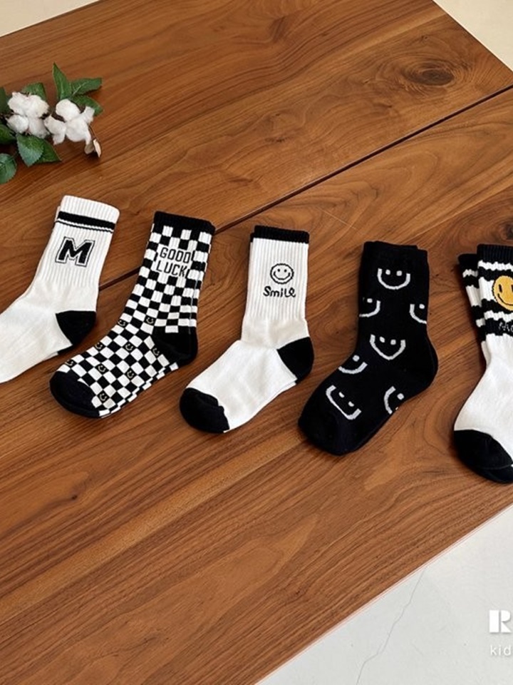 White Black Socks