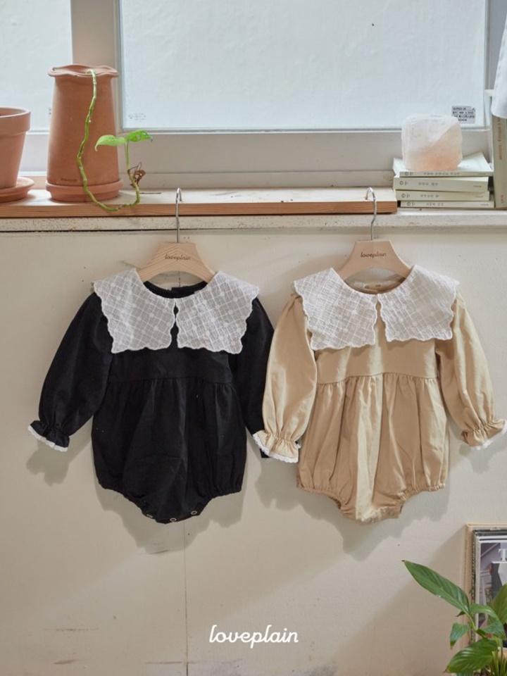 Ari Collar Body Suit