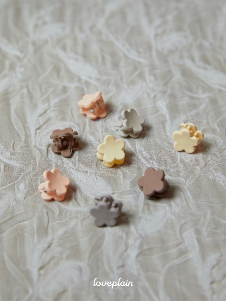 Flower Clip Pin