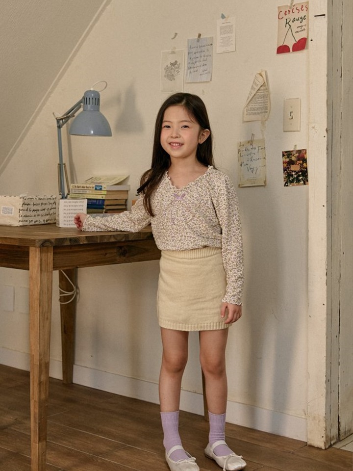 Simple Knit Skirt
