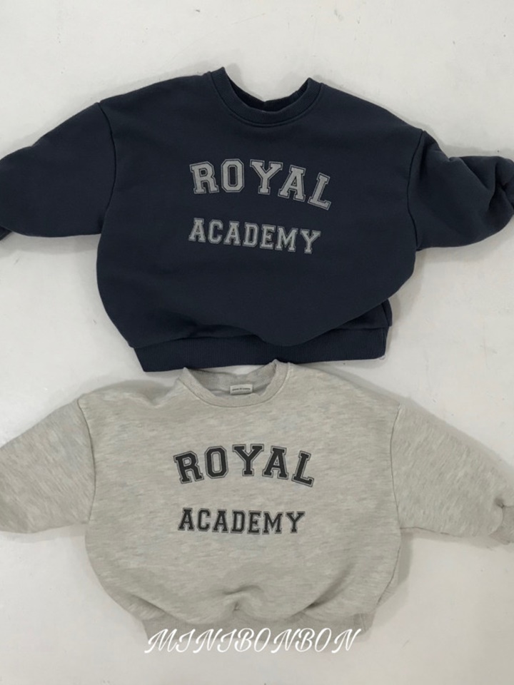Loyal Sweatshirt with Mom
