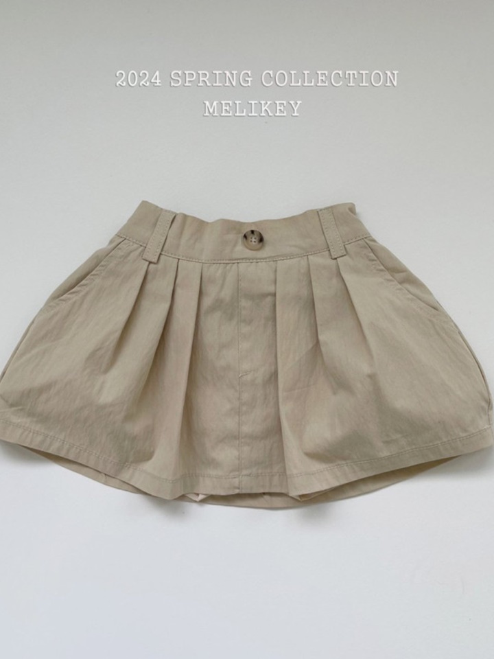 C Wrinkle Skirt
