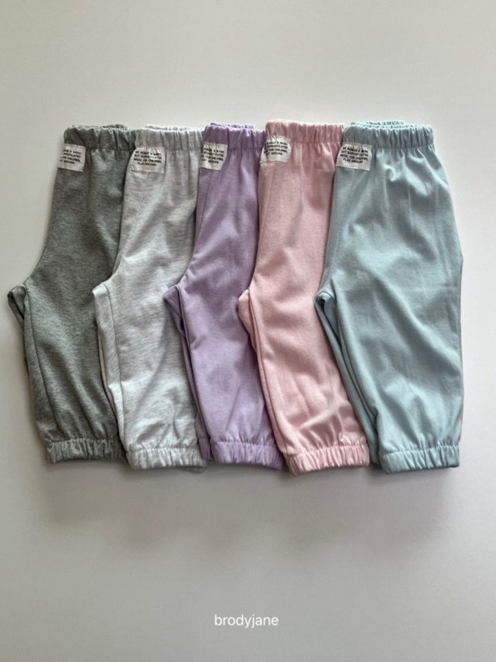 Standard Jogger Pants 2