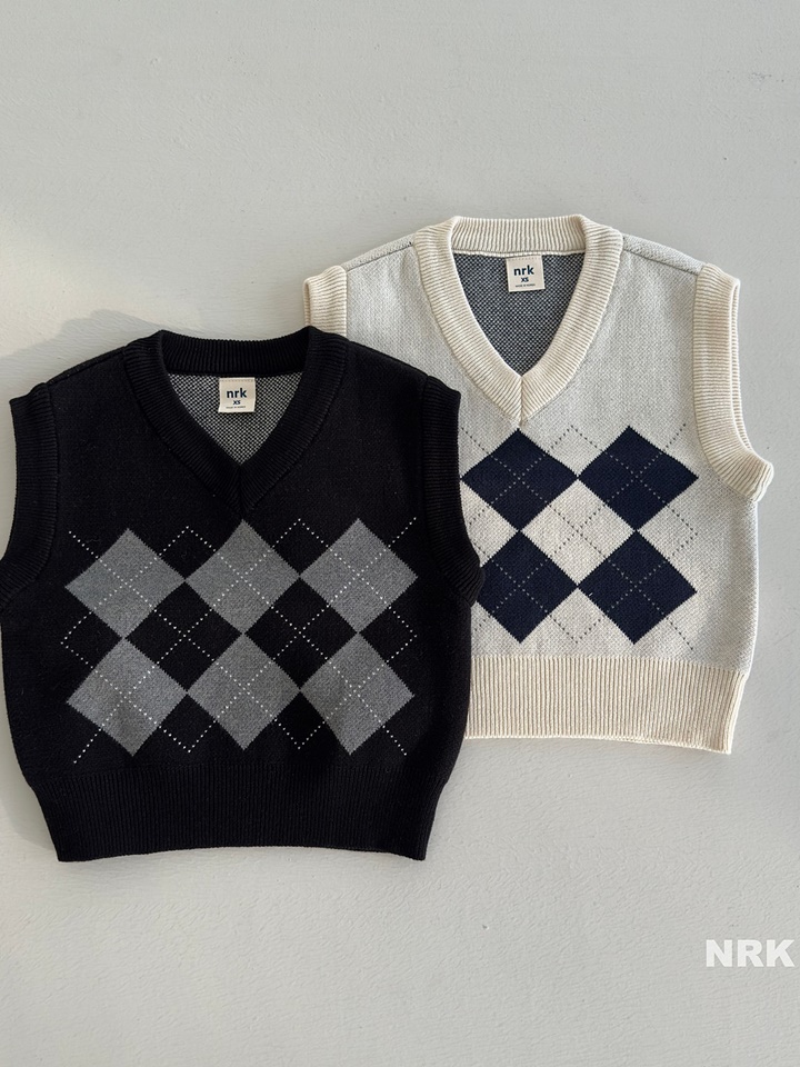 C Argyle Vest