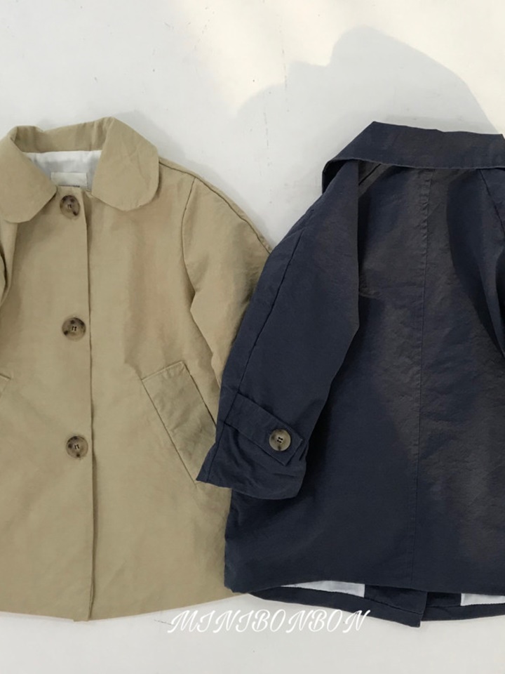 Circle Collar Coat