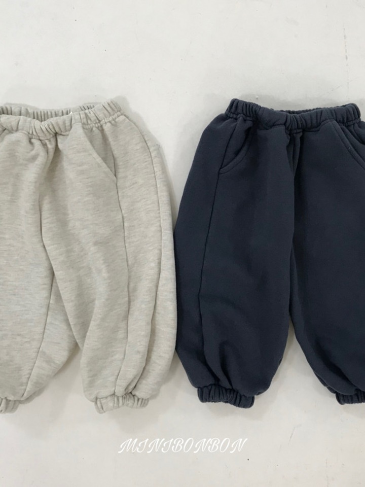 Brand Pants With Mom