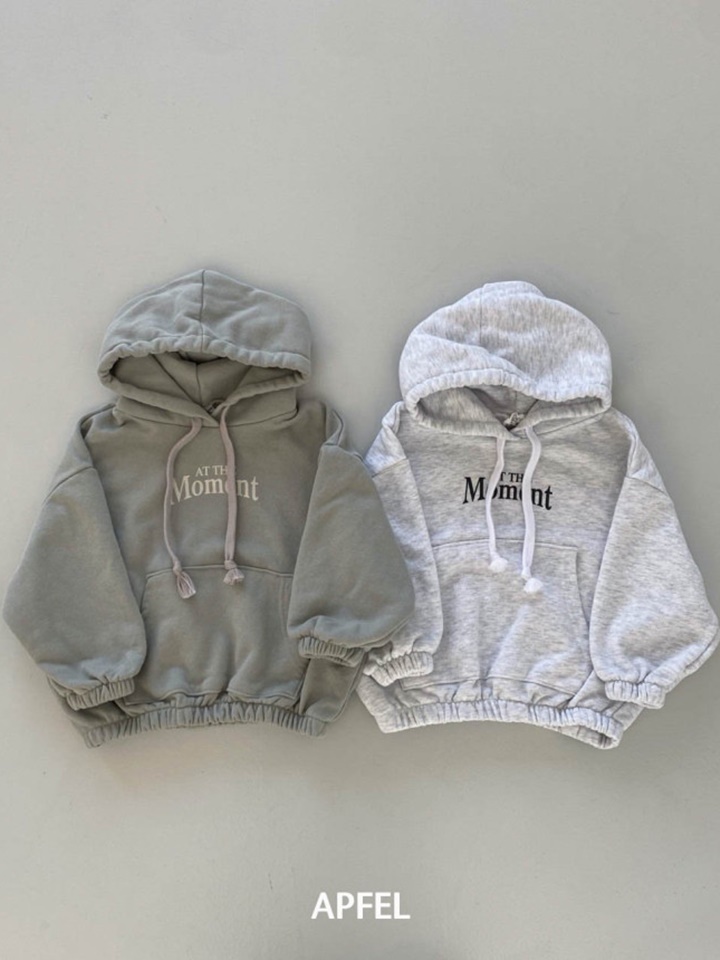 Moment Hoody