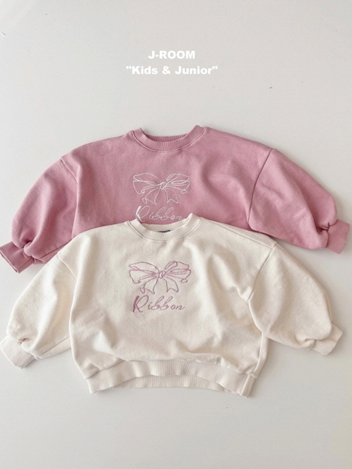 Ribbon Embroidery Sweatshirt