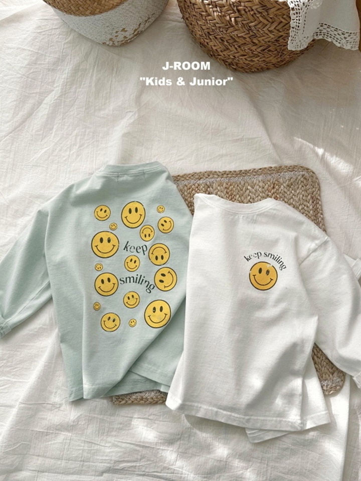 Lounge Smile Tee
