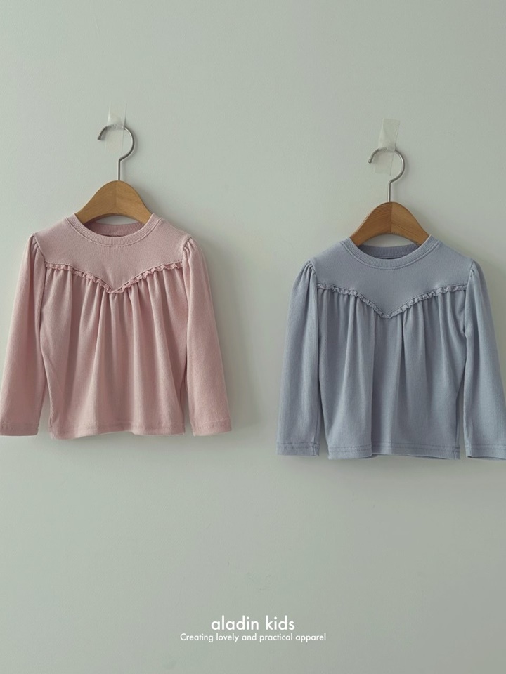 Shirring Yoke Tee
