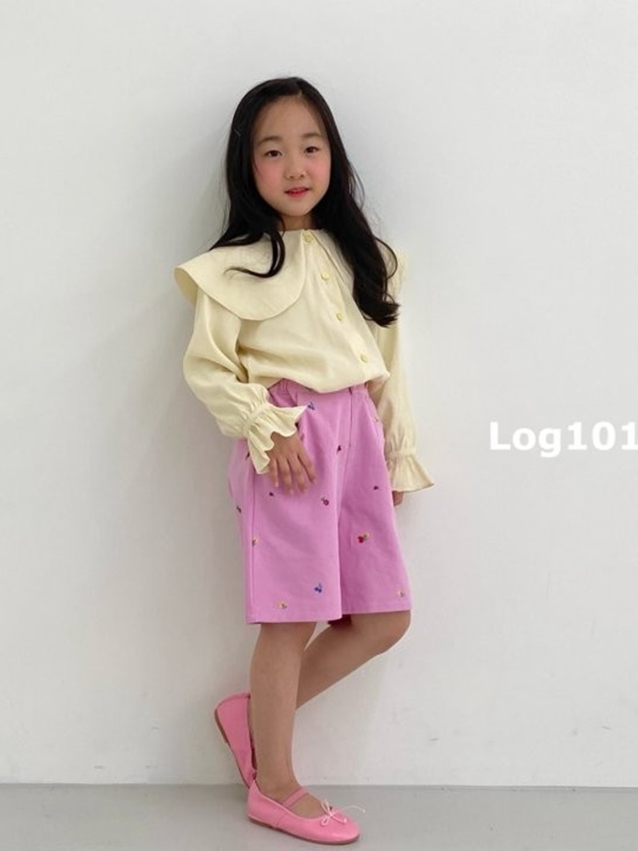 Pansy Flower Embroidery Shorts