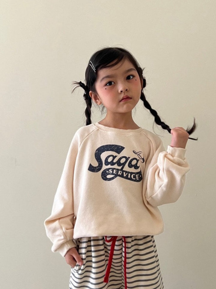 Saga Raglan Sweatshirt