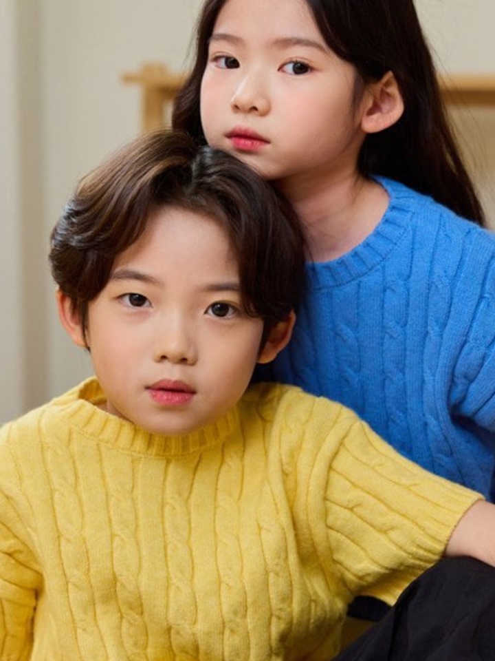 Cable Short Sleeve Knit