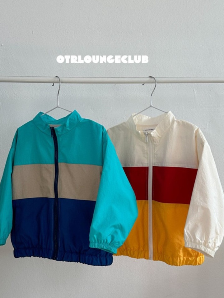Maca Color Windbreak