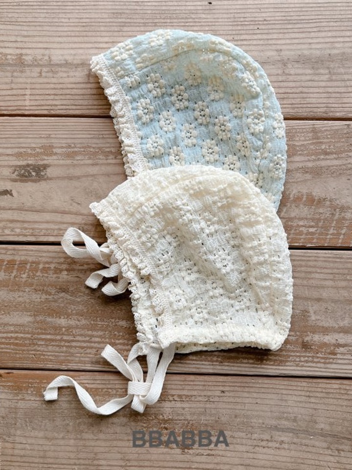 I Love Lace Bonnet