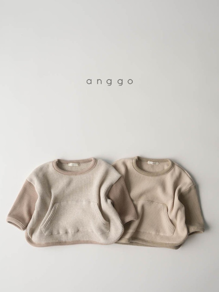 Croiffle Pocket Sweatshirt