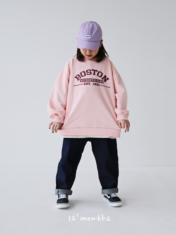 Boston Sweatshirt With Mom