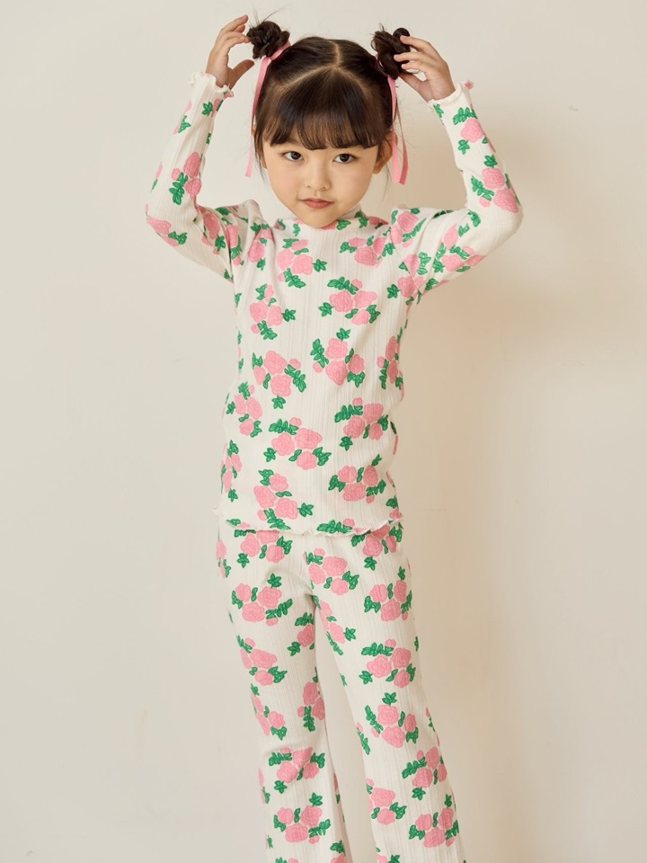 Flower Shirring Tee