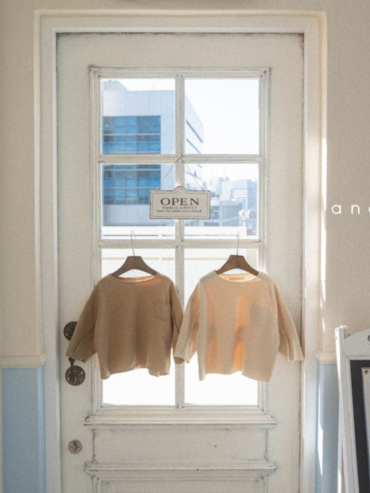 Custard Tee