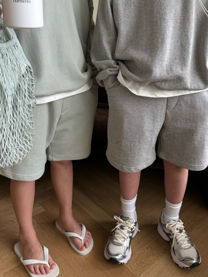 Day Shorts