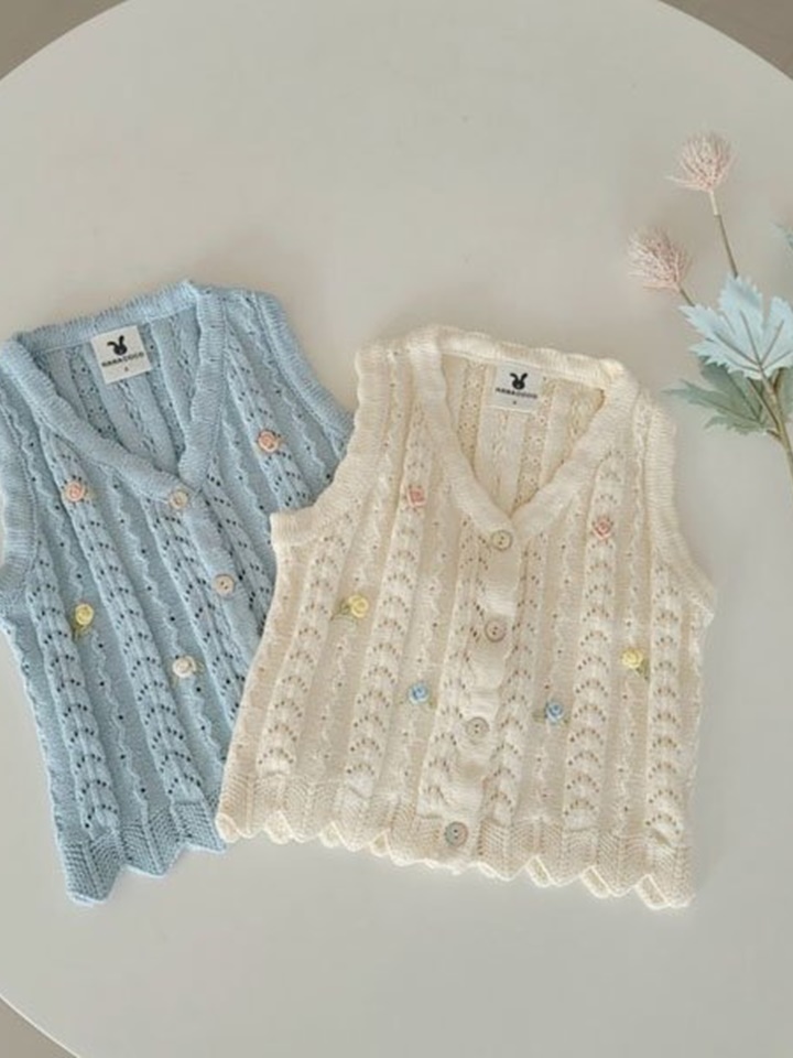 Flower Embroidery Vest