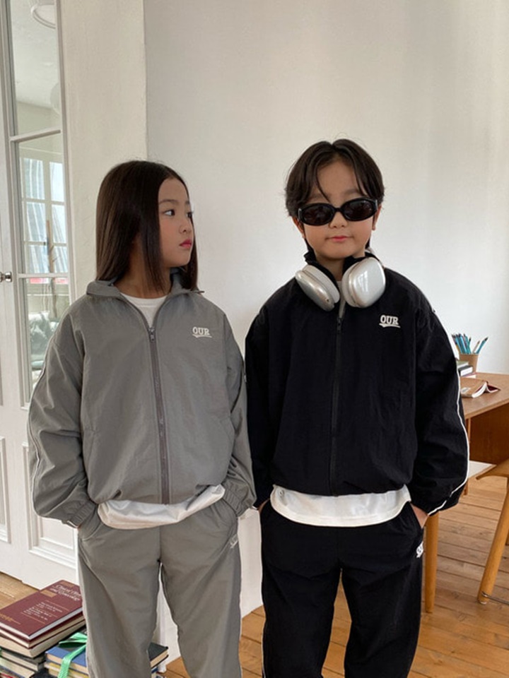 Line Track Jacket With Mom