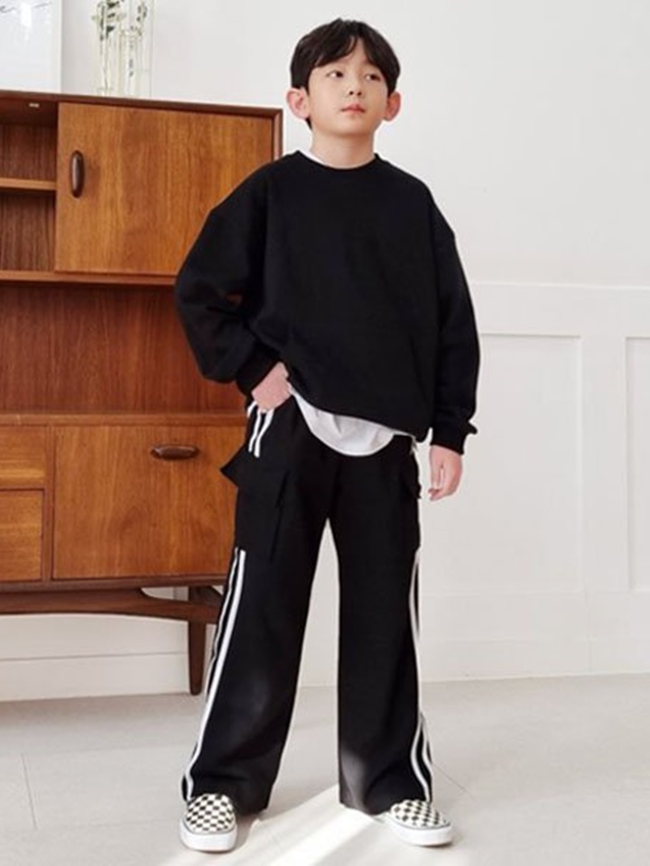 Wide Cargo Pants