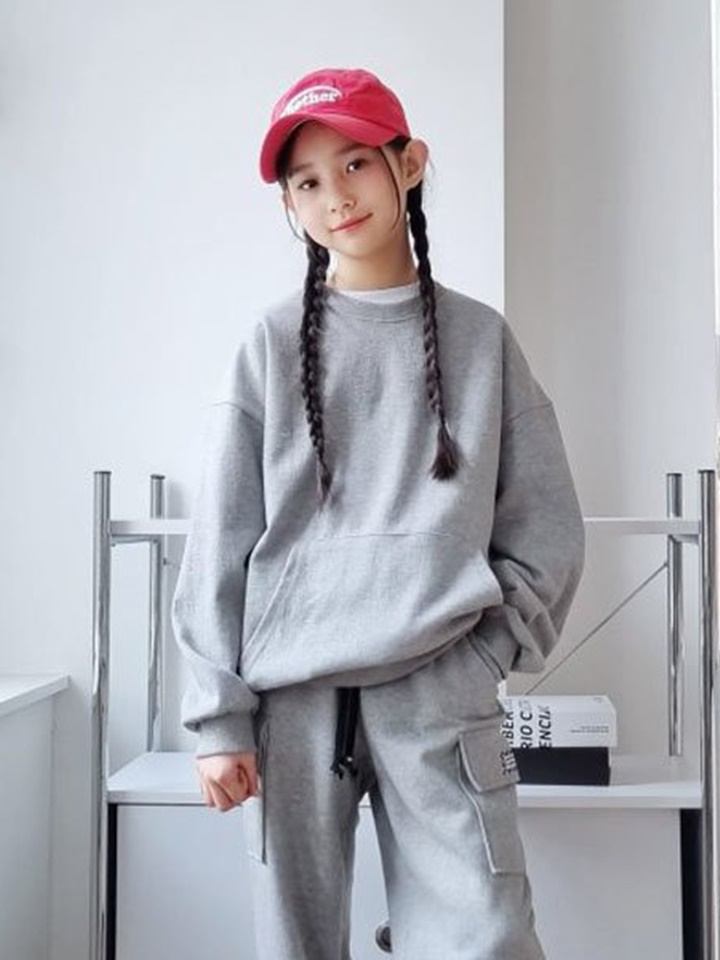 Basic Sweatshirt