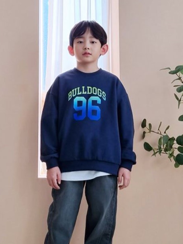 96 Sweatshirt