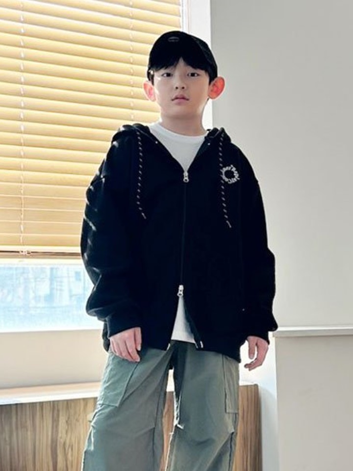Roa Jumper
