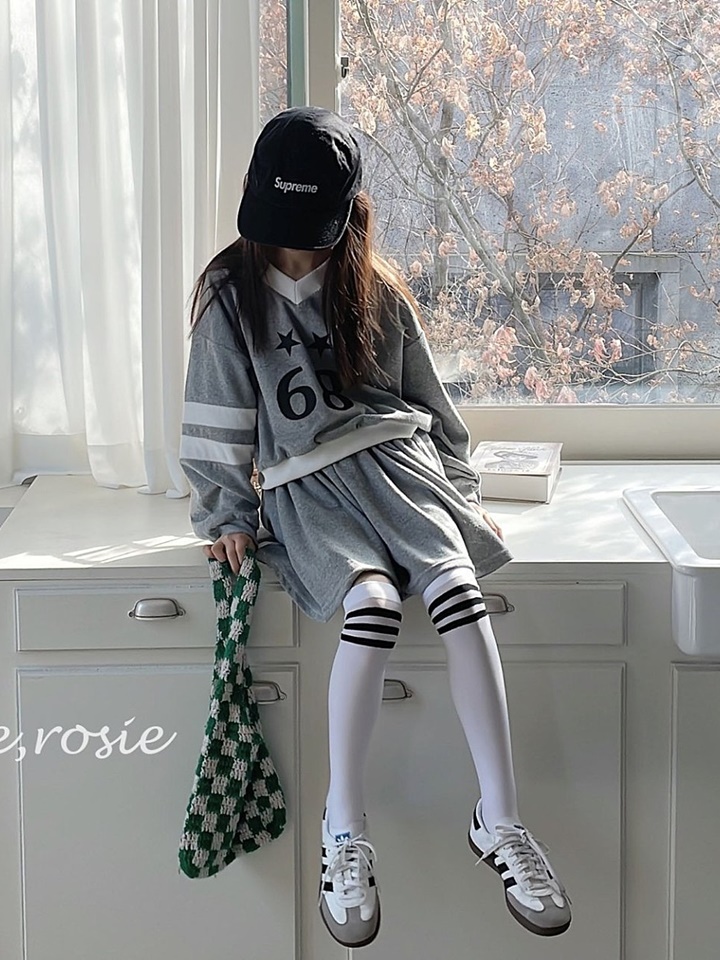 68 Star Star Towelzi Top Bottom Set